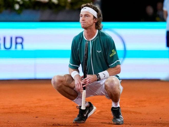 尽管独行侠 尽管独行侠