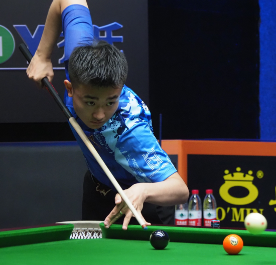 纷呈的对抗 纷呈的对抗